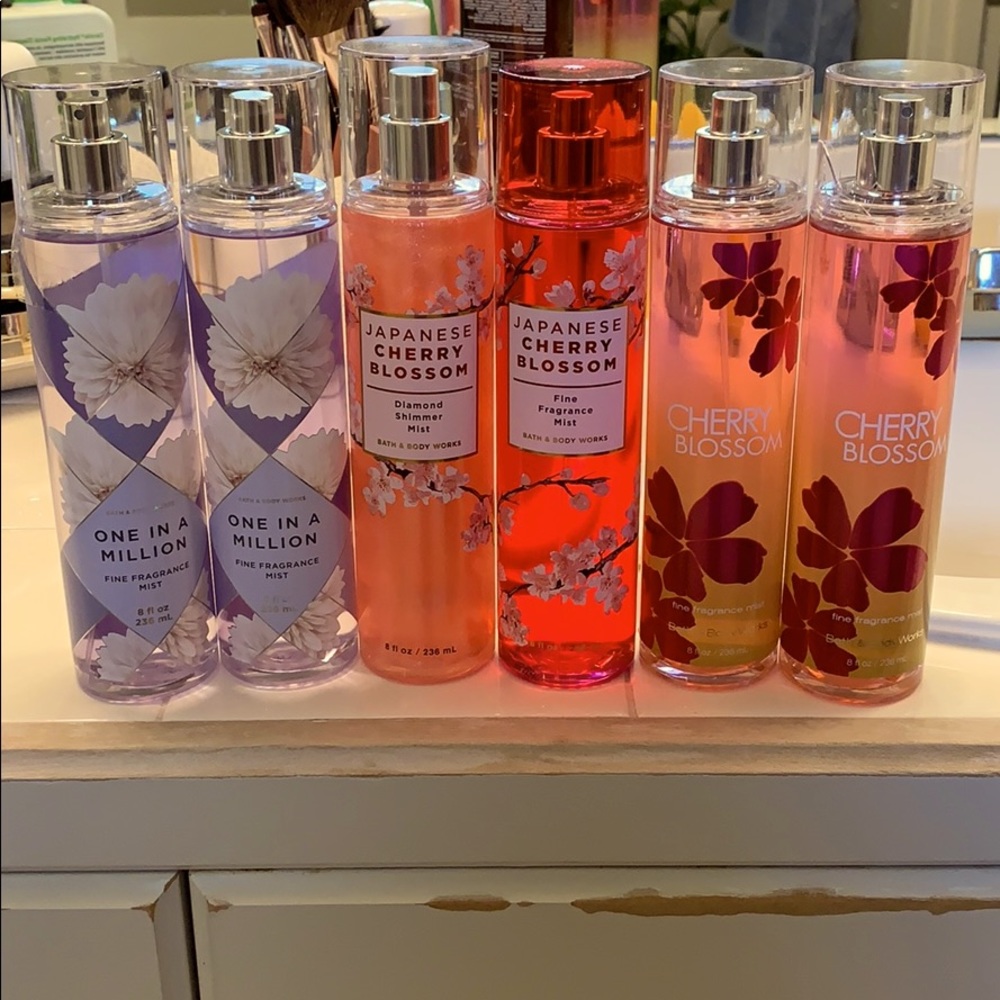 Bath and body work mist (sale separate ea.)